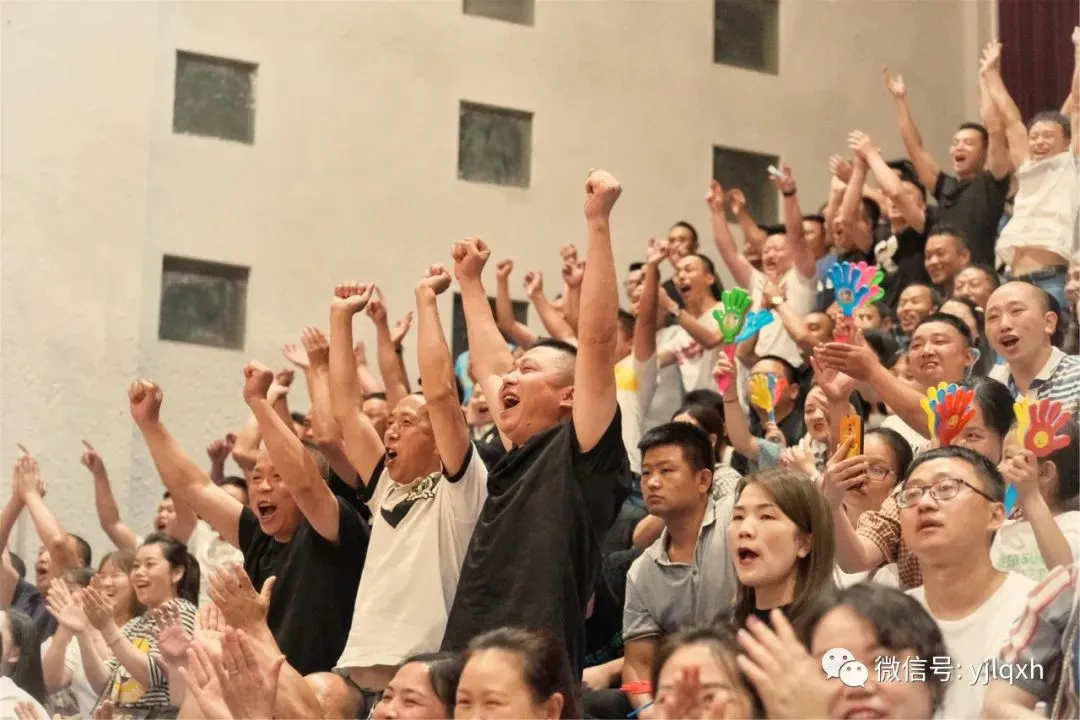 如何在比赛中更好地执行进攻战术？_1